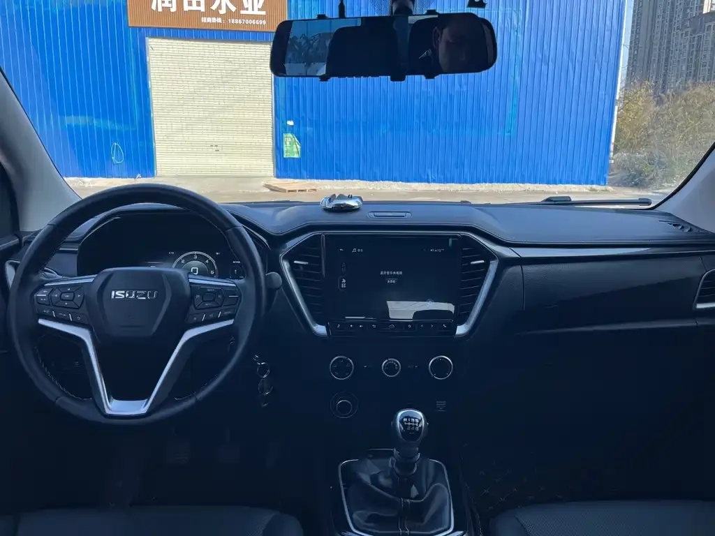 Isuzu Lingtuo — фото 4