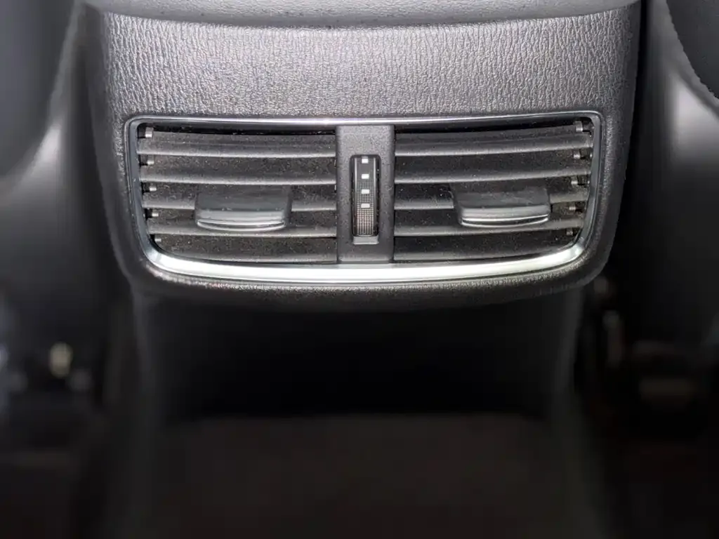 Mazda Atenza — фото 2