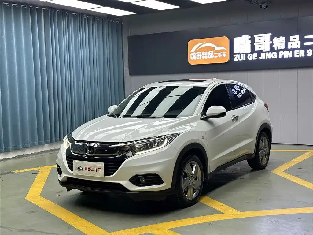 Honda Vezel — фото 1