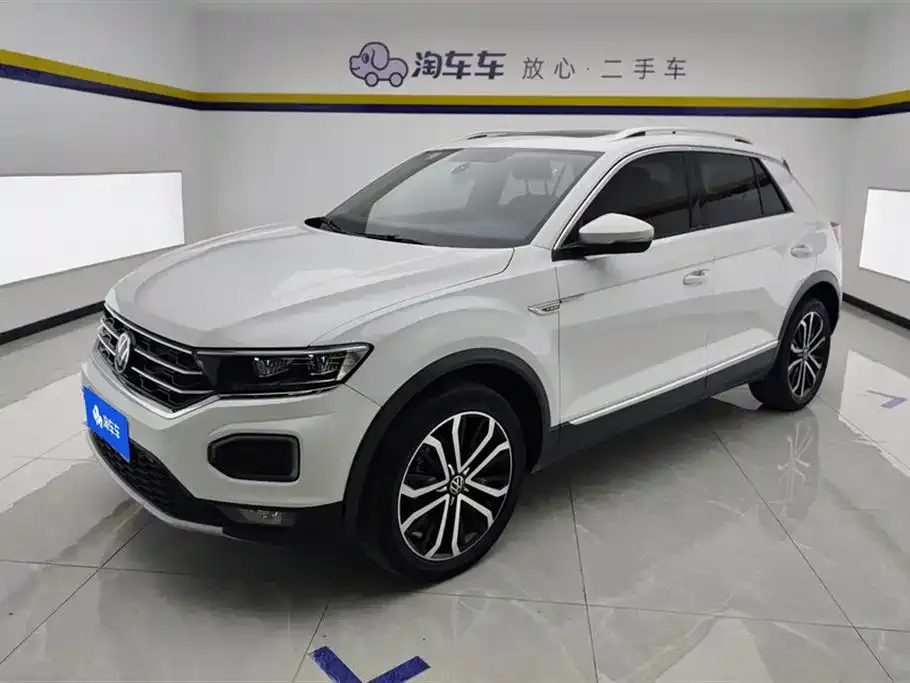 Volkswagen T-Roc — фото 1