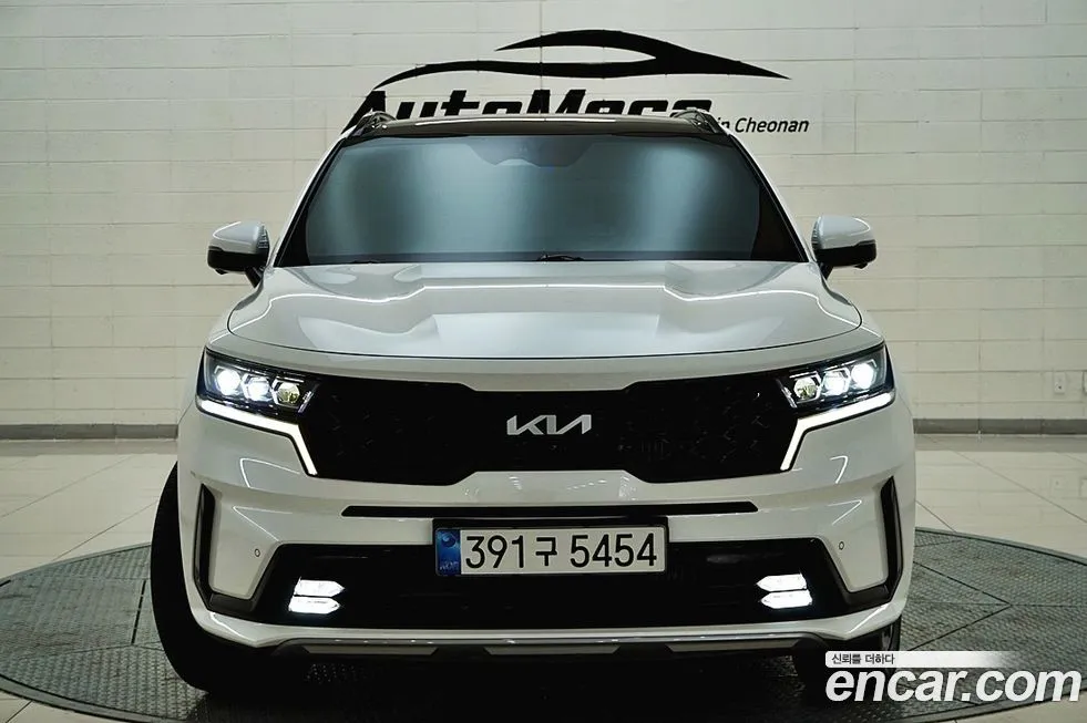 Kia Sorento — фото 1