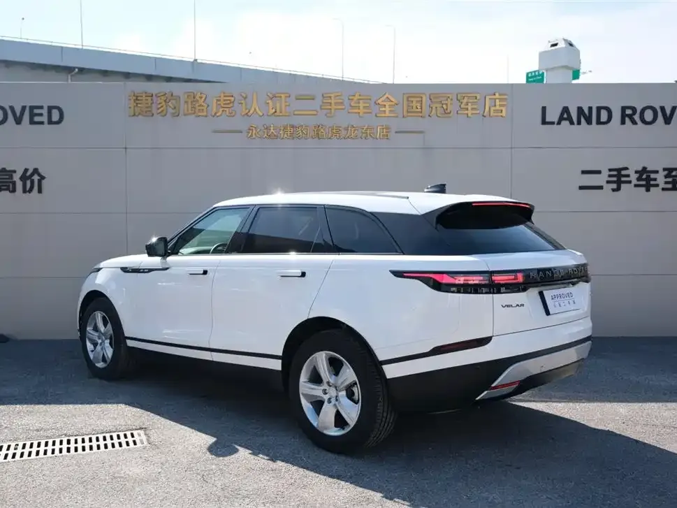 Land Rover Velar — фото 10
