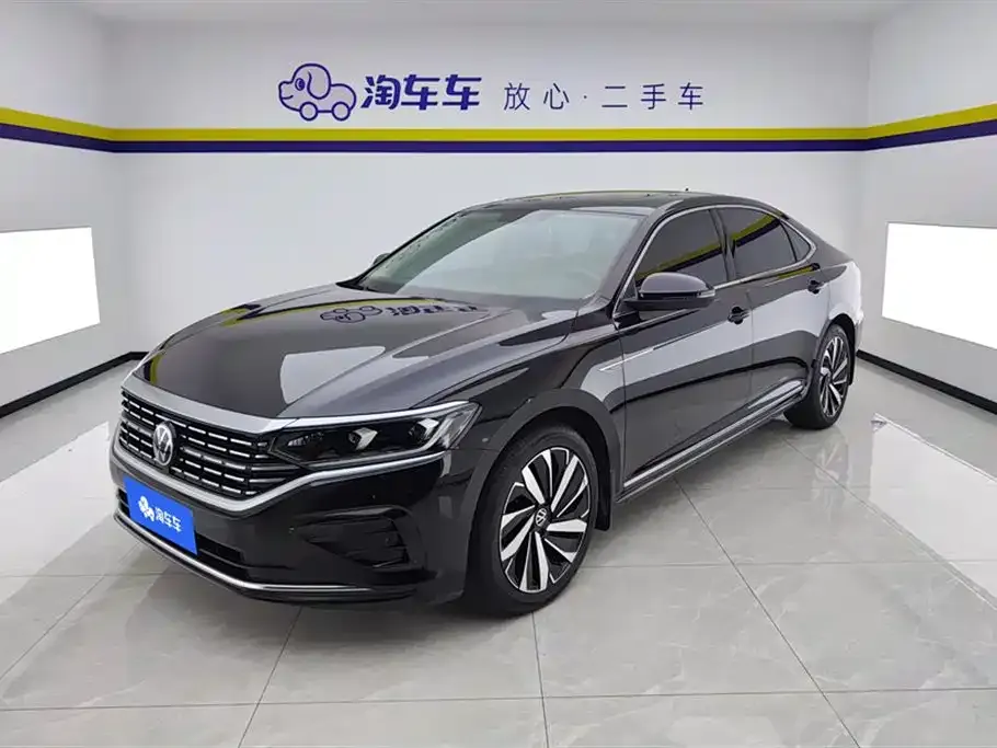 Volkswagen Passat — фото 1