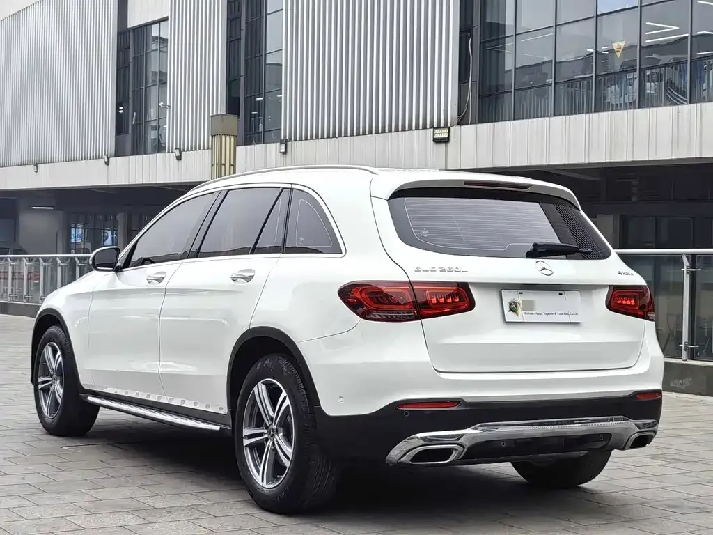 Mercedes-Benz GLC — фото 6