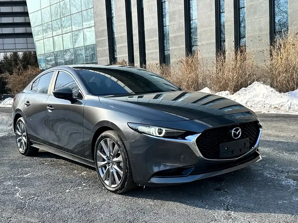 Mazda 3 Axela — фото 2