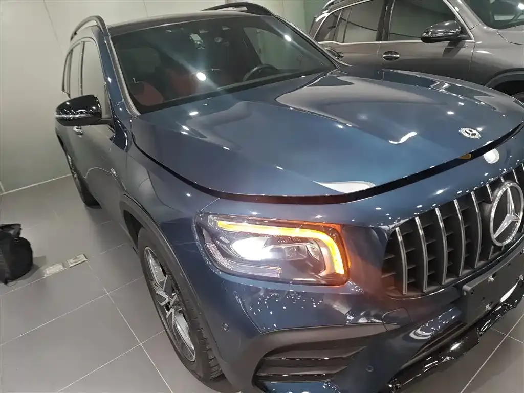 Mercedes-Benz GLB AMG — фото 9