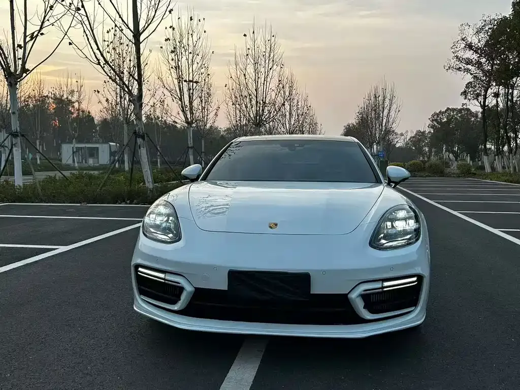 Porsche Panamera — фото 4