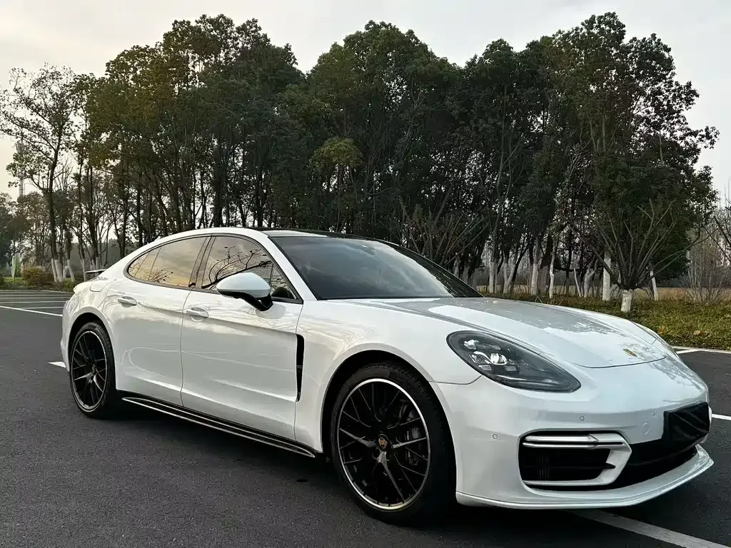 Porsche Panamera — фото 9