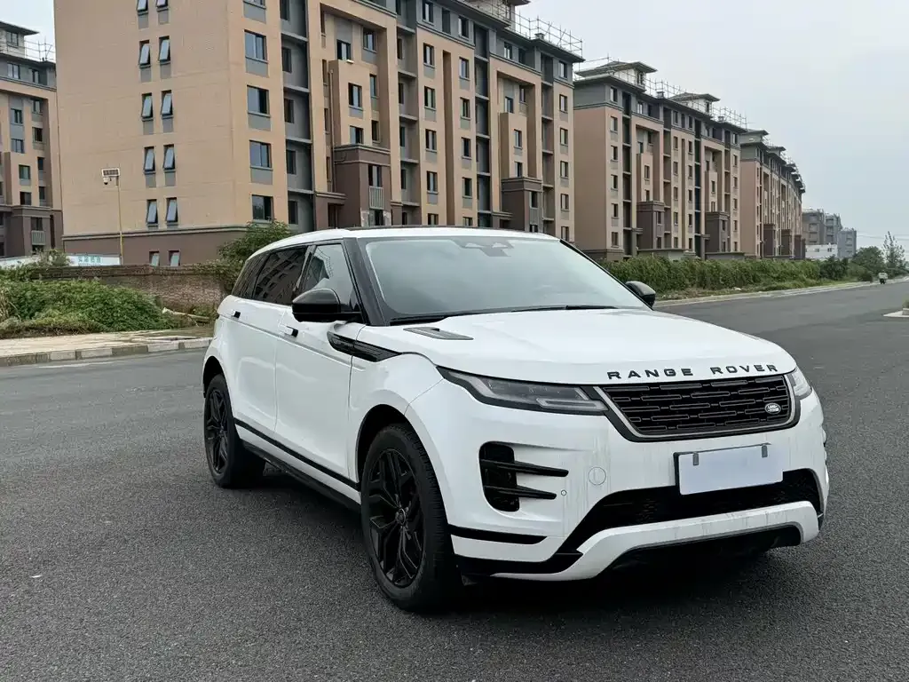 Land Rover Evoque — фото 1