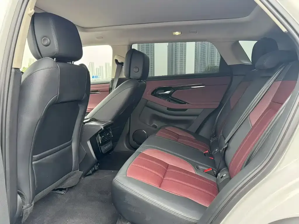 Land Rover Evoque — фото 8