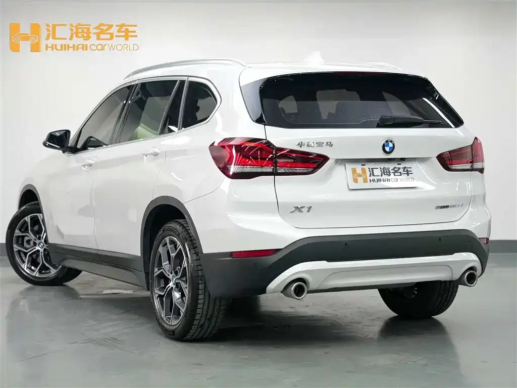 BMW X1 — фото 4