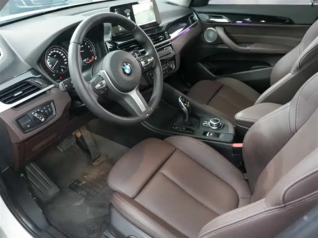 BMW X1 — фото 10