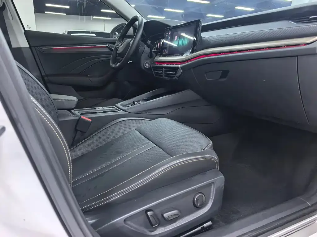 Skoda Octavia — фото 4
