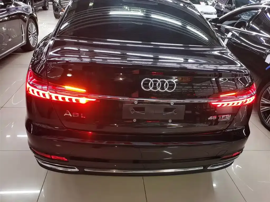 Audi A6L — фото 3