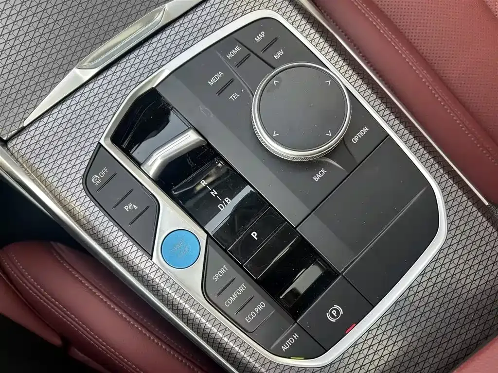 BMW i3 — фото 9