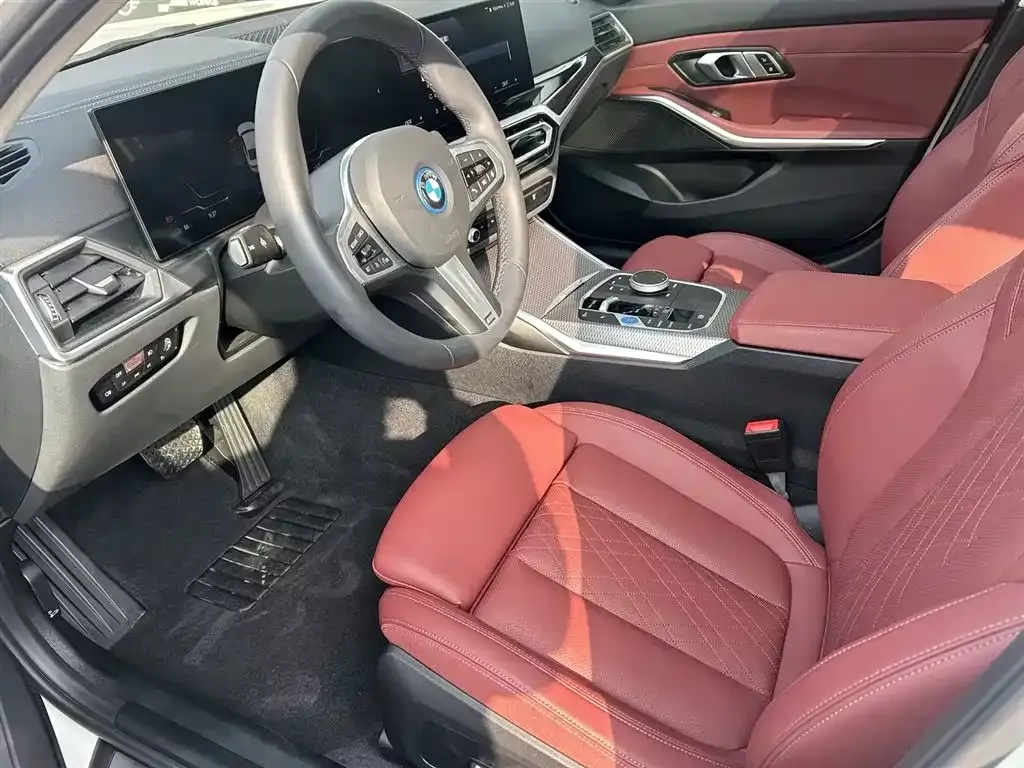 BMW i3 — фото 7