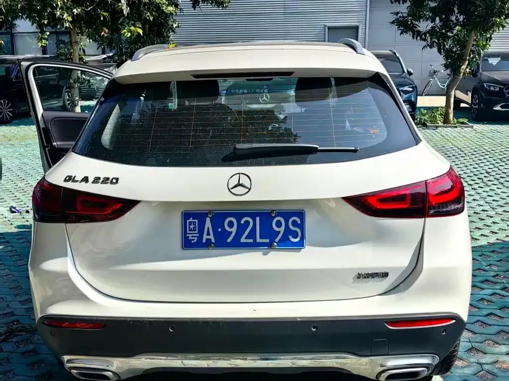 Mercedes-Benz GLA — фото 2