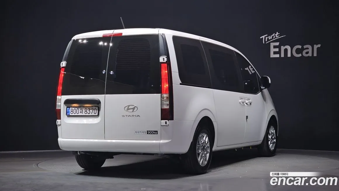 Hyundai Staria — фото 4