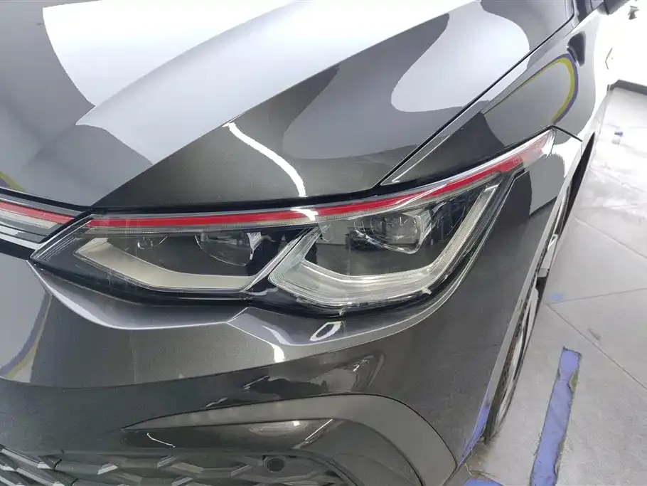 Volkswagen Golf GTI — фото 10