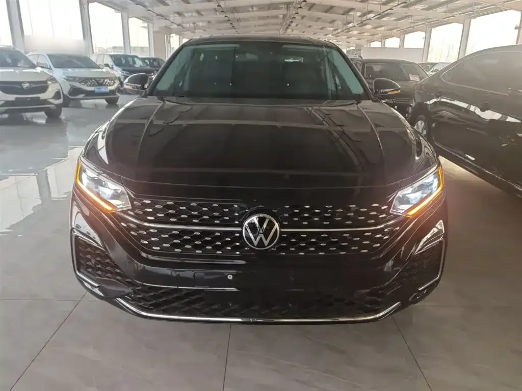 Volkswagen Passat — фото 3