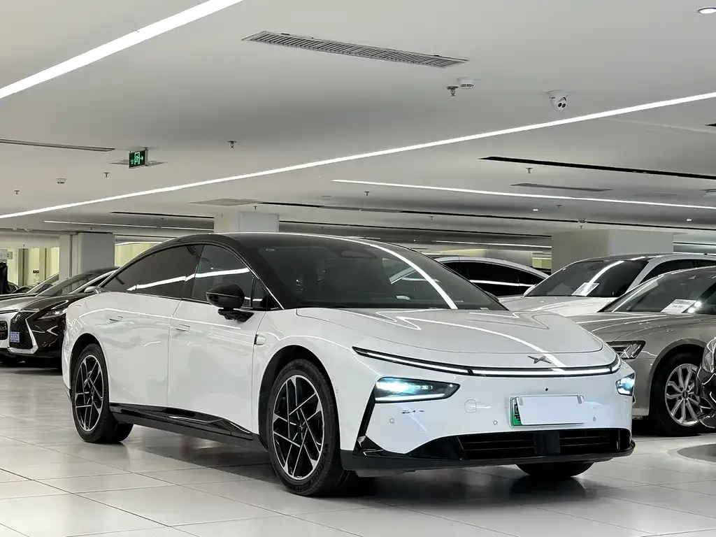 XPeng P7+ — фото 10