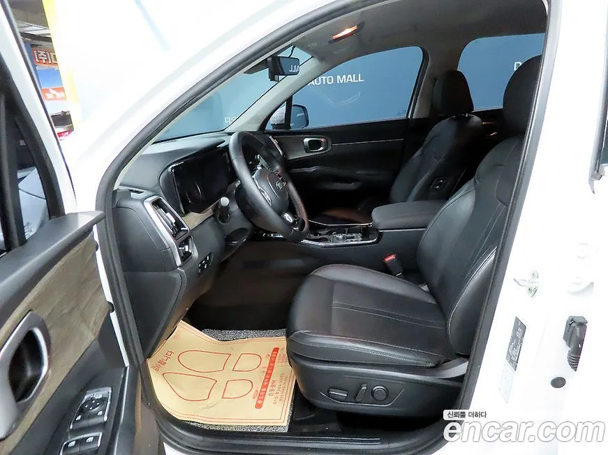 Kia Sorento — фото 7