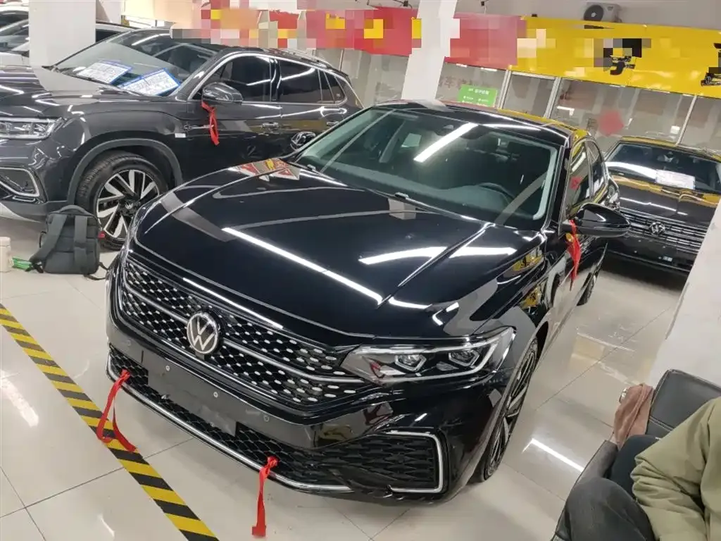 Volkswagen Passat — фото 7