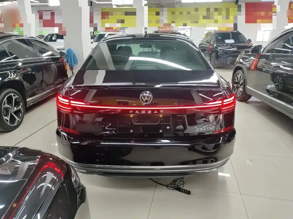 Volkswagen Passat — фото 5