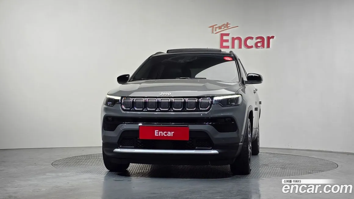 Jeep Compass — фото 4