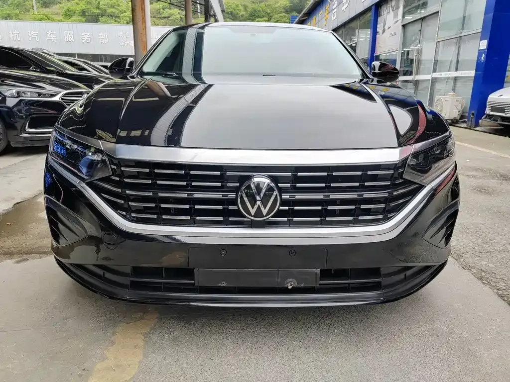 Volkswagen Passat — фото 2