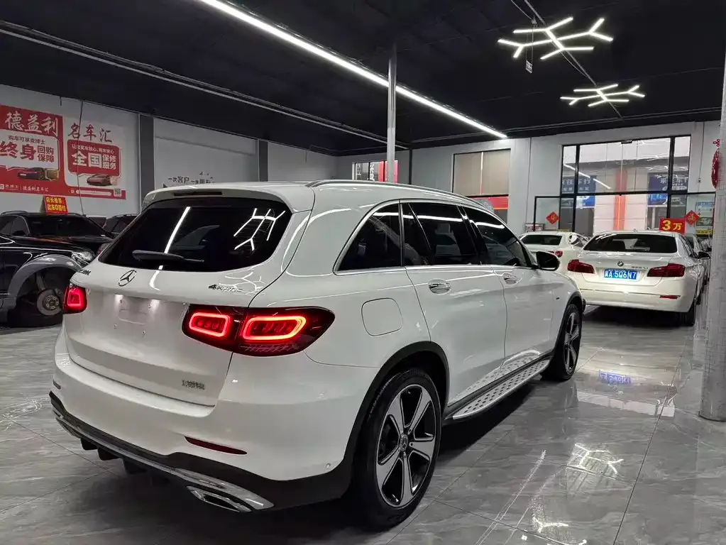 Mercedes-Benz GLC — фото 4