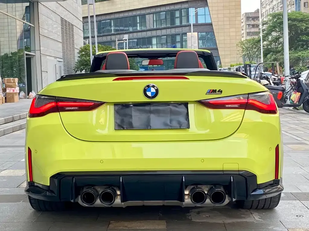 BMW M4 — фото 2