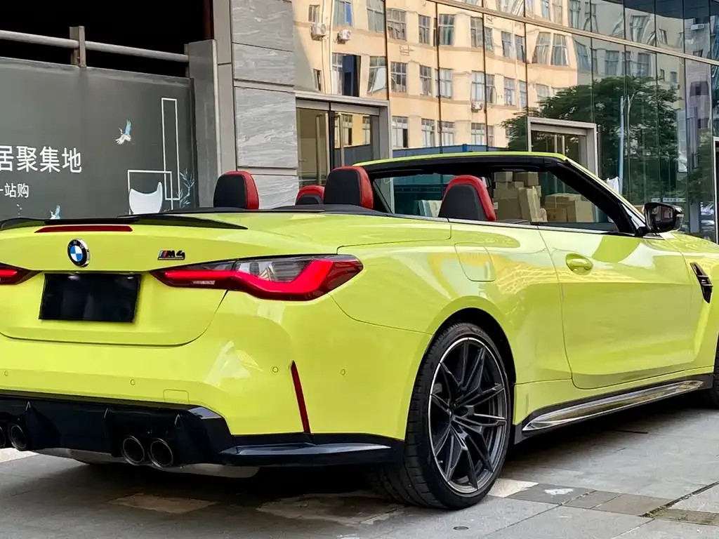BMW M4 — фото 10