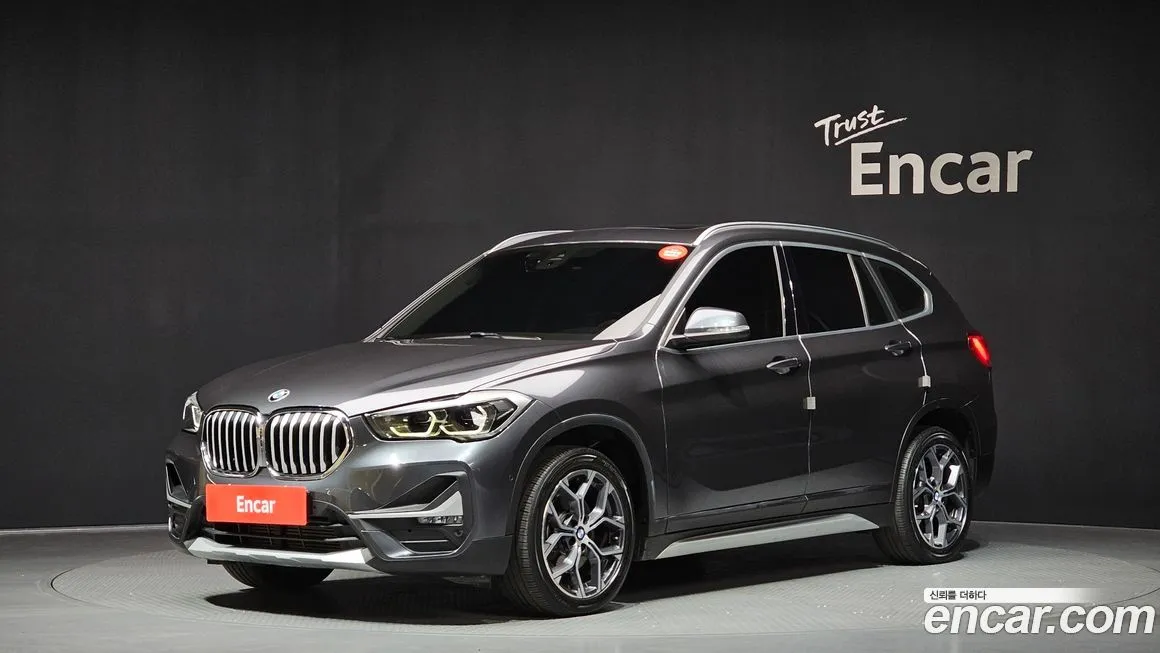 BMW X1 — фото 1