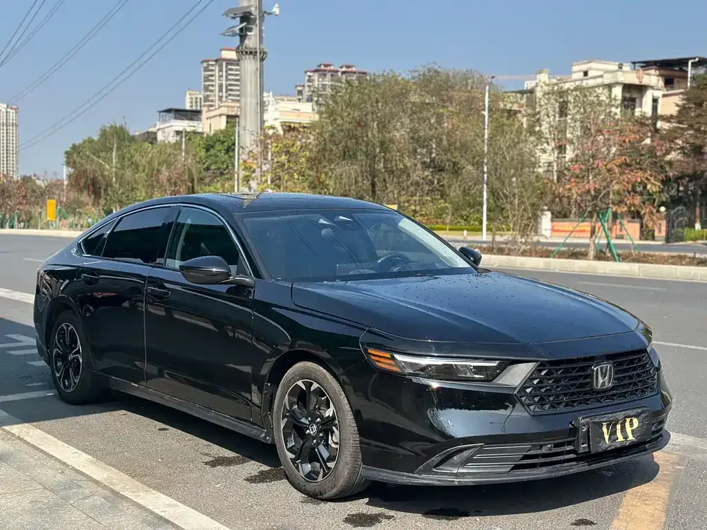 Honda Accord — фото 6