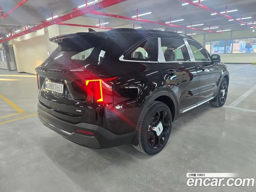 Kia Sorento — фото 4