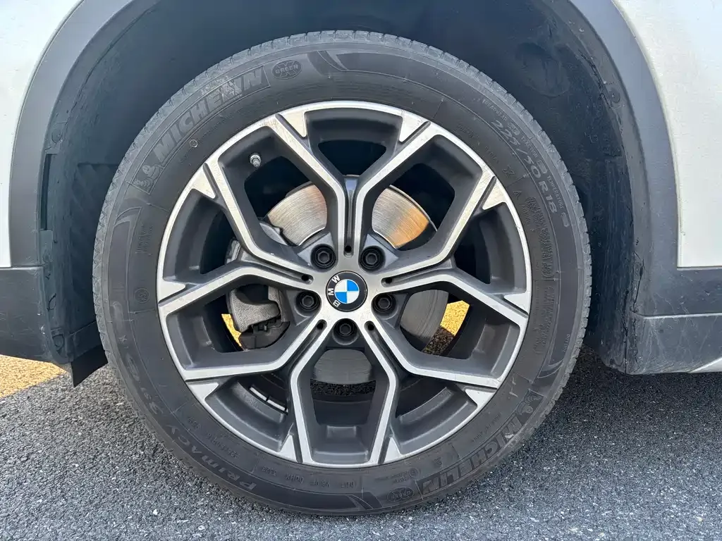 BMW X1 — фото 7