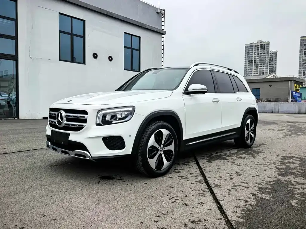 Mercedes-Benz GLB — фото 8