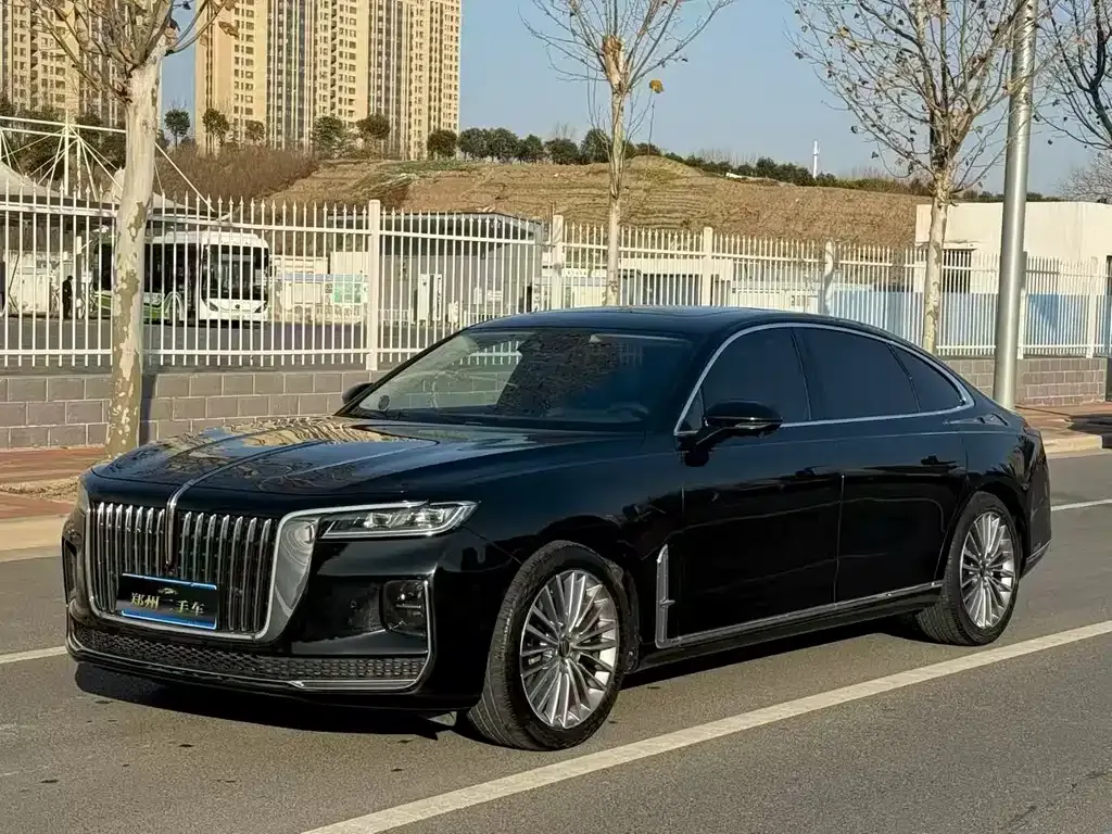 Hongqi H9 — фото 1