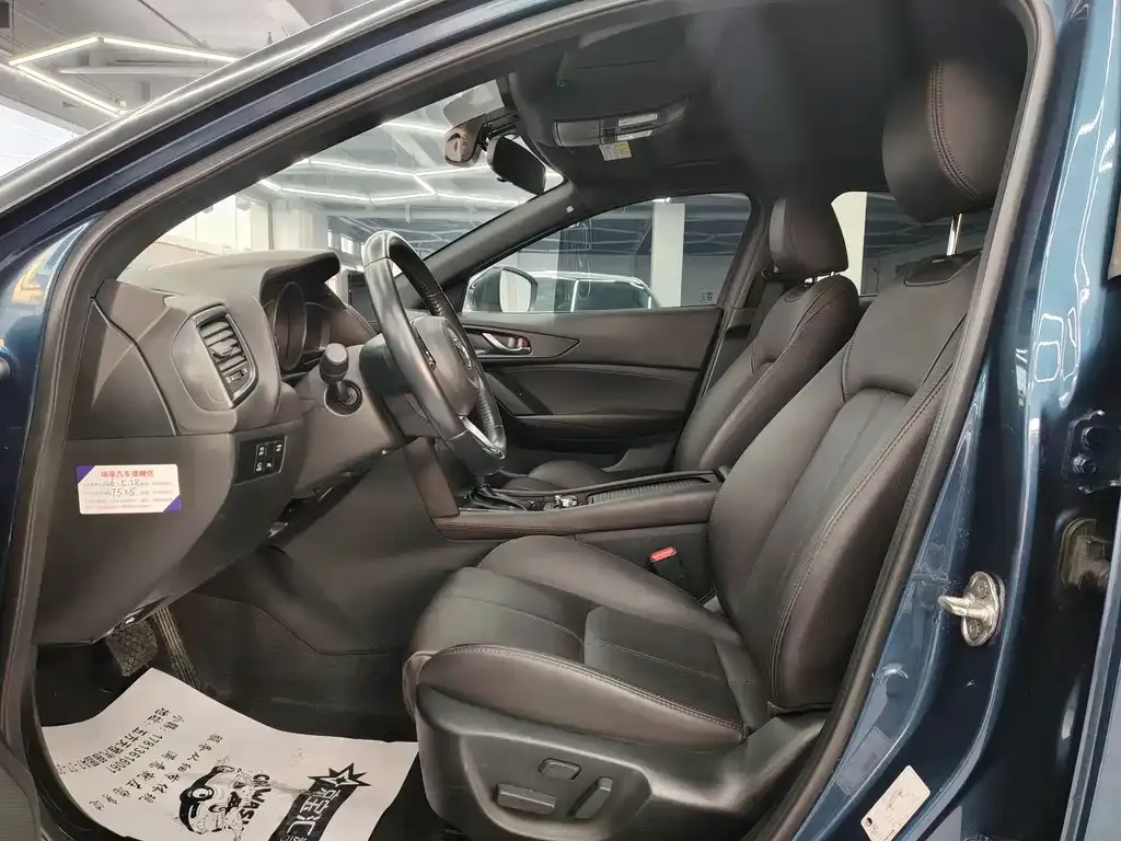 Mazda CX-4 — фото 4