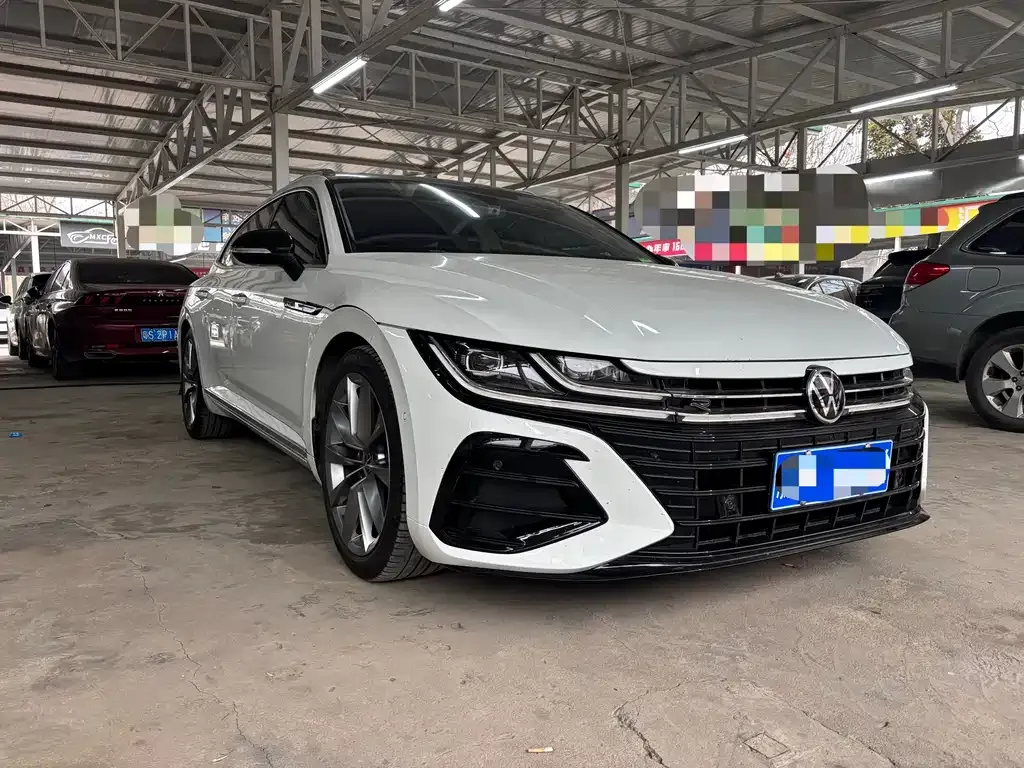Volkswagen CC — фото 10