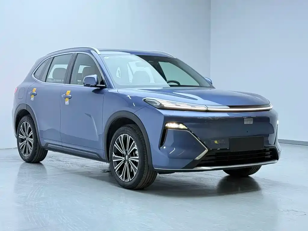 Geely 银河星舰7 — фото 10