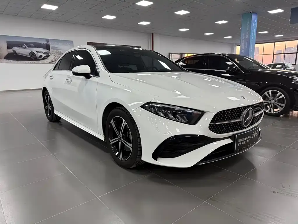 Mercedes-Benz A-Class — фото 8