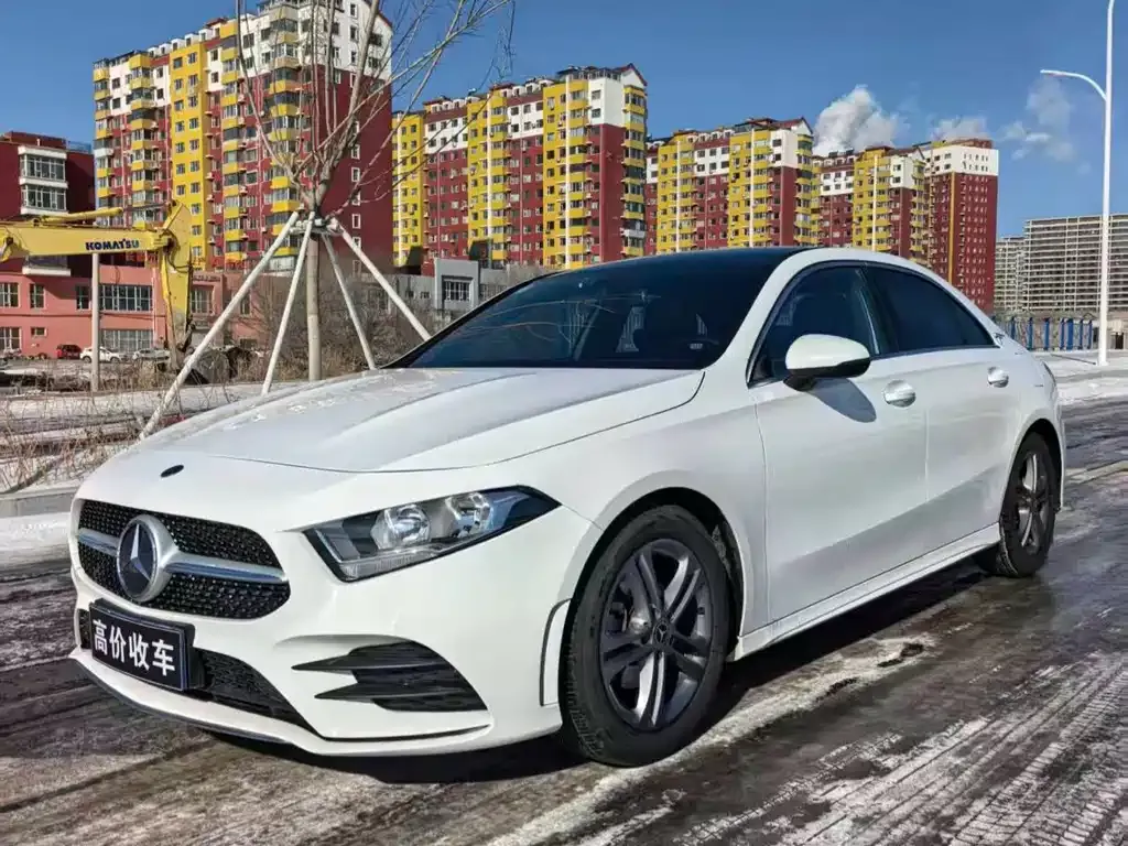 Mercedes-Benz A-Class — фото 1
