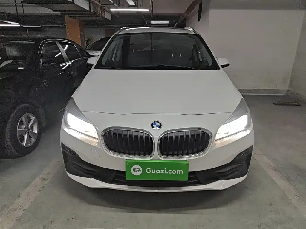 BMW 2 Series Gran Tourer — фото 9