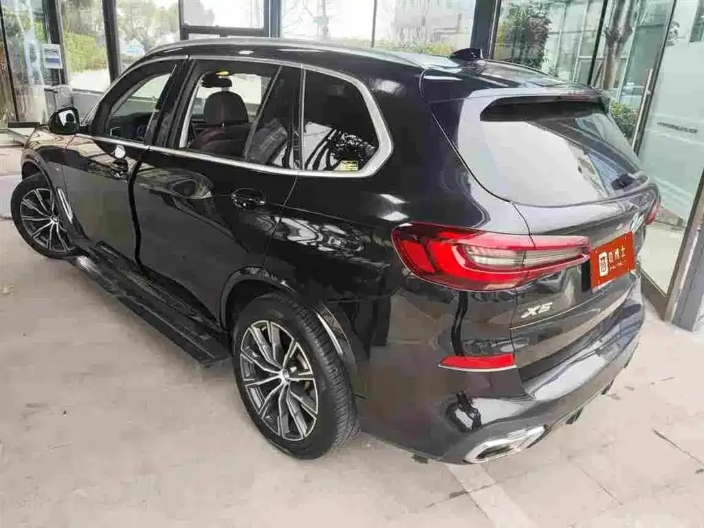 BMW X5 — фото 4
