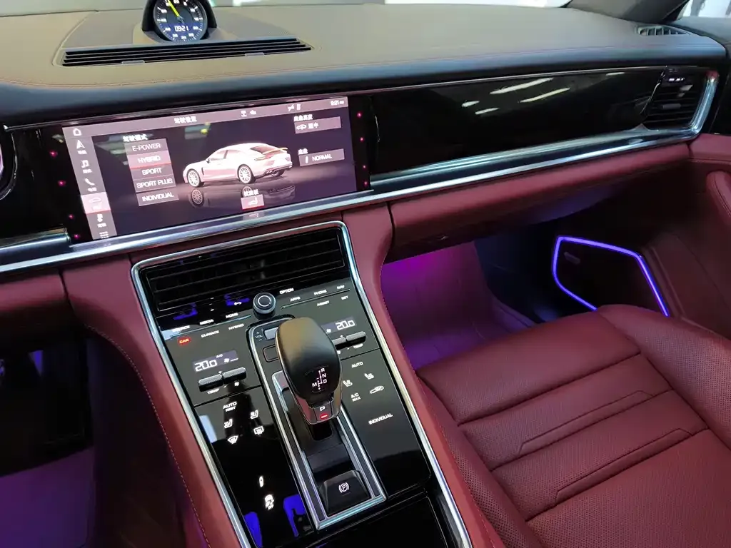 Porsche Panamera Hybrid — фото 9