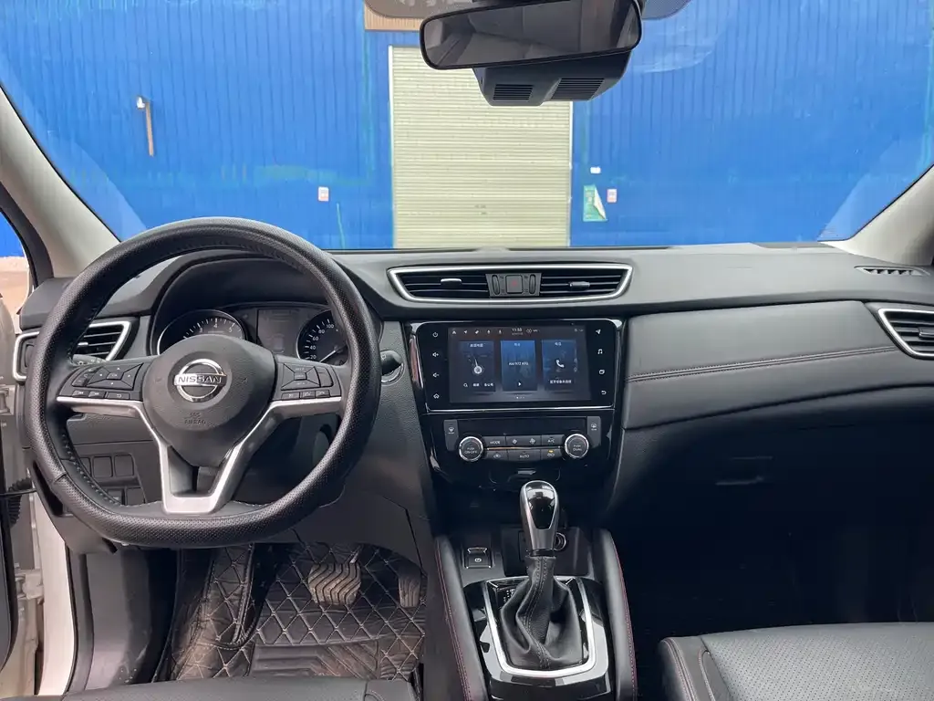 Nissan Qashqai — фото 3