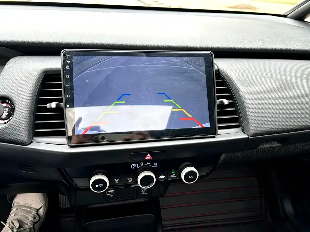 Honda Fit — фото 3