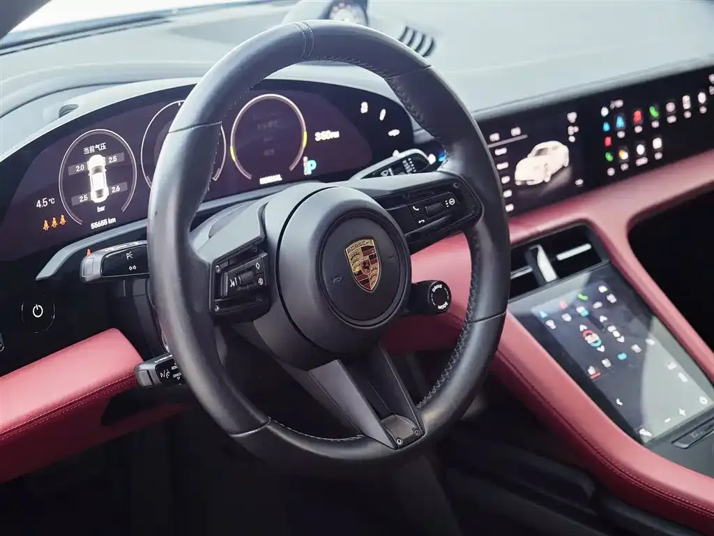 Porsche Taycan — фото 6